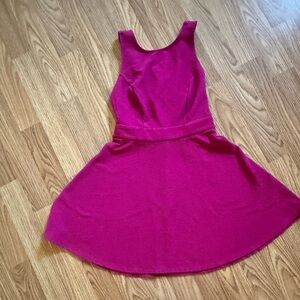 Small Magenta Sleeveless Dress